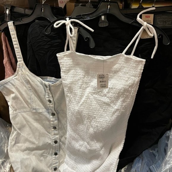 Brand new Great Resellers lot of 10 items Value Over $600 - Picture 6 of 7